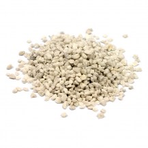 31012 - landscaping chips - white wet